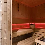 Marinus - With Pool And Sauna Lejlighed